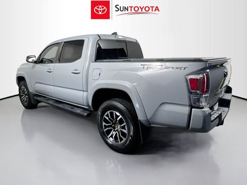 Used 2020 Toyota Tacoma TRD Sport w/ Technology Package RWD image 6