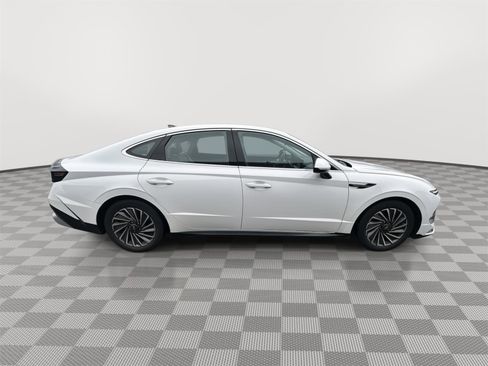 Used 2025 Hyundai Sonata SEL image 3