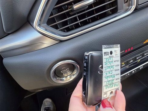 New 2025 MAZDA CX-5 AWD 2.5 S w/ Select Package image 14