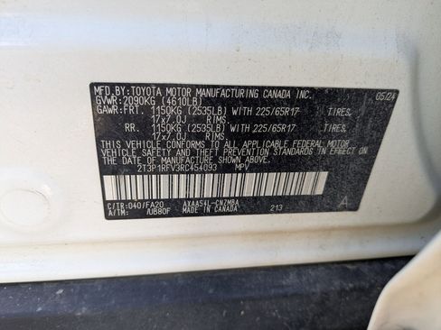 Used 2024 Toyota RAV4 XLE image 37