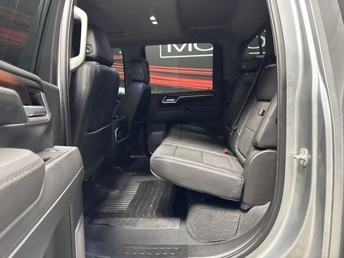 Used 2025 GMC Sierra 2500 Denali w/ Denali Reserve Package AWD/4WD image 12