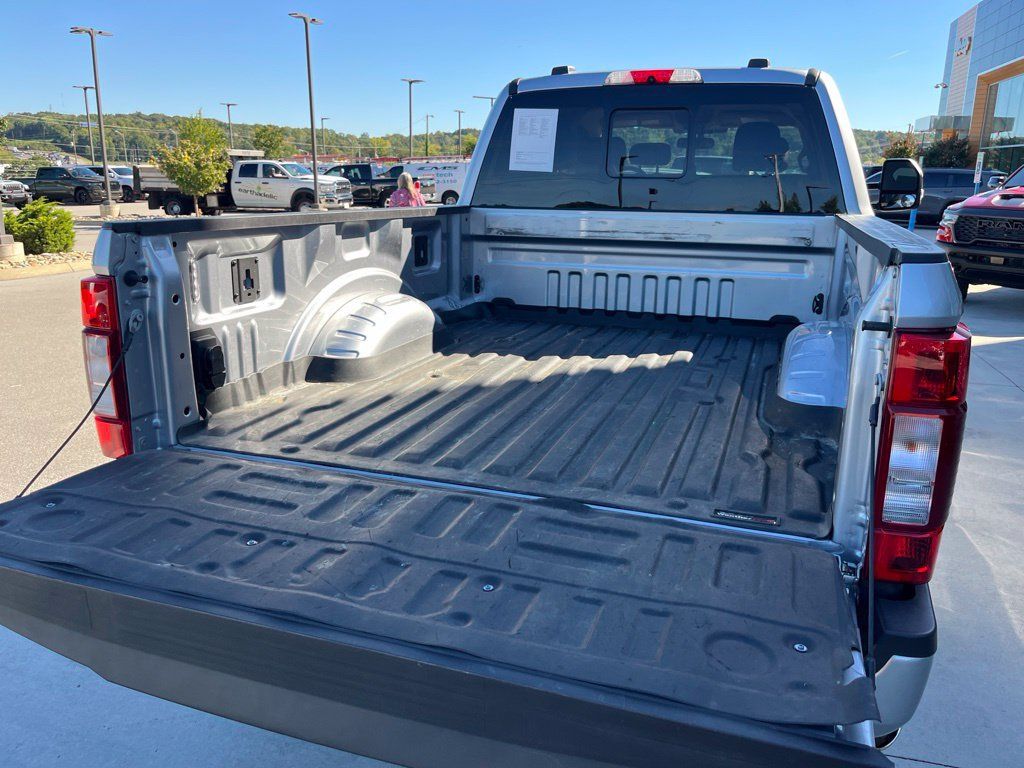 Used 2022 Ford F350 Lariat w/ Tremor Off-Road Package AWD/4WD image 19