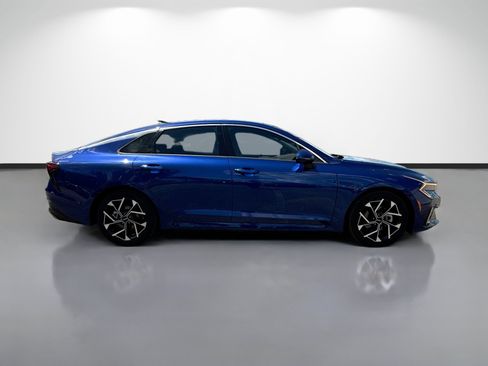 Used 2025 Kia K5 EX FWD image 2