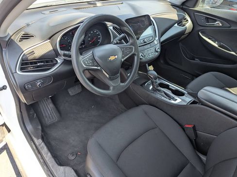Used 2024 Chevrolet Malibu LT FWD image 24