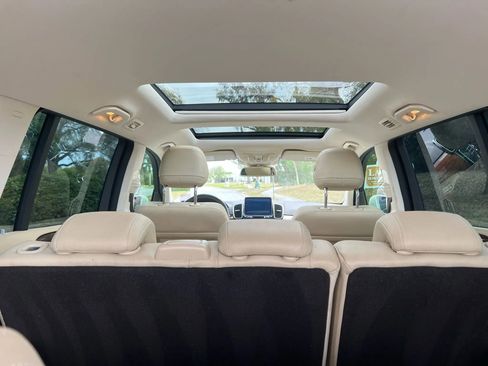 Used 2018 Mercedes-Benz GLS 450 4MATIC w/ Premium Package image 40