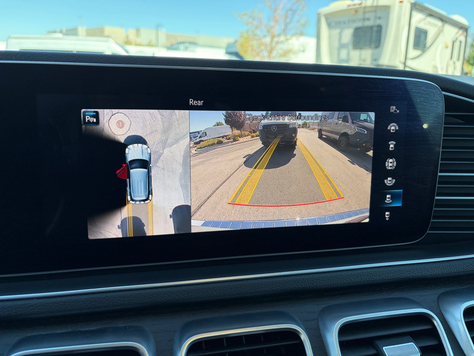 Certified 2020 Mercedes-Benz GLE 350 4MATIC image 29