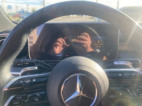 Used 2023 Mercedes-Benz C 43 AMG 4MATIC Sedan image 8