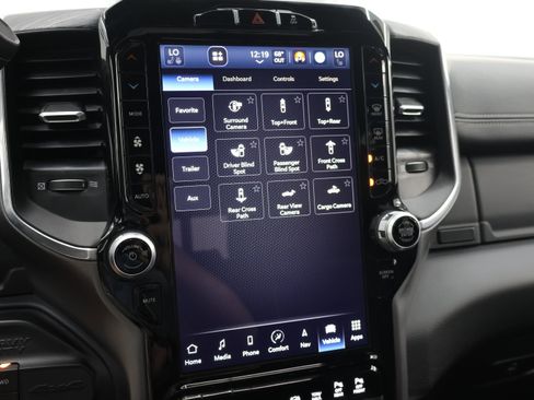 Used 2024 RAM 3500 Laramie w/ Night Edition AWD/4WD image 66