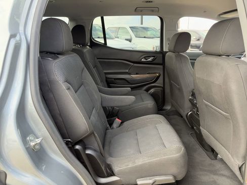 Used 2023 GMC Acadia SLE w/ Driver Convenience Package image 30