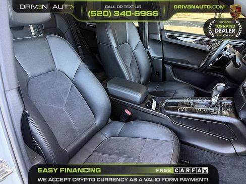 Used 2017 Porsche Macan AWD/4WD image 11