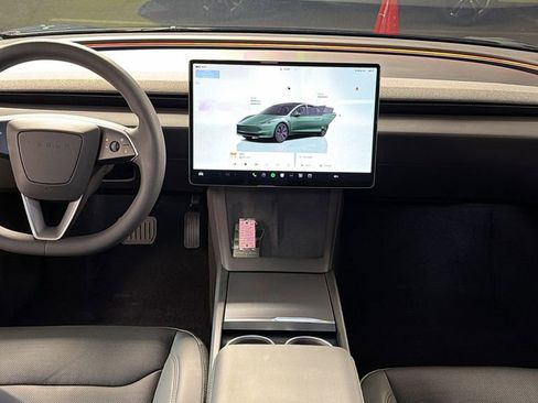 Used 2025 Tesla Model 3 Long Range image 16