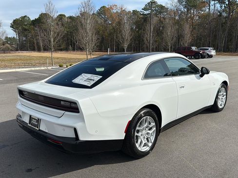 Used 2025 Dodge Charger Daytona R/T w/ Quick Order Package 25M R/T AWD/4WD image 9