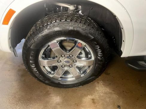 Used 2024 Ford Ranger XLT w/ Equipment Group 301A High AWD/4WD image 14