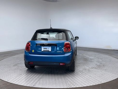 Used 2024 MINI Cooper SE FWD image 7