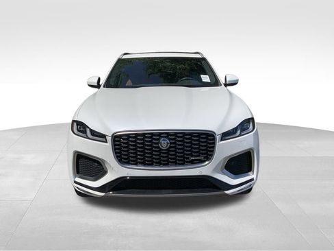Used 2025 Jaguar F-PACE R-Dynamic S image 2