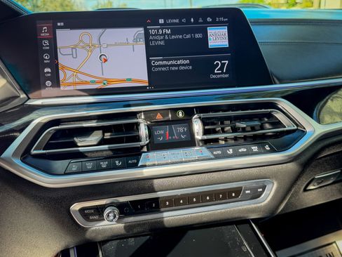 Used 2019 BMW X7 xDrive50i w/ Dynamic Handling Package image 11