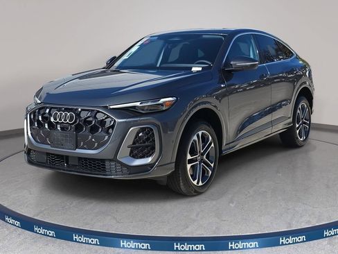 Certified 2025 Audi Q5 Premium Plus w/ Premium Plus AWD/4WD image 1