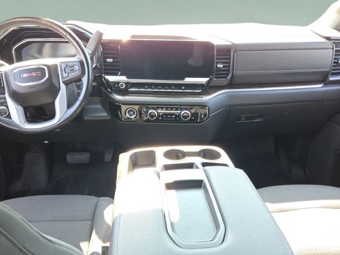 Certified 2023 GMC Sierra 1500 Elevation AWD/4WD image 12