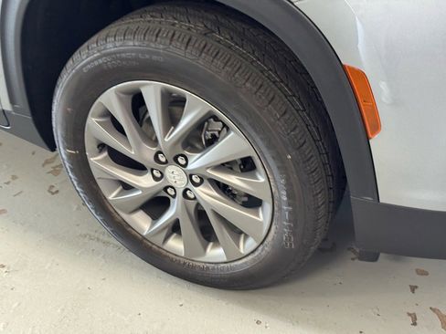 New 2026 Buick Enclave Preferred w/ Power Package image 4