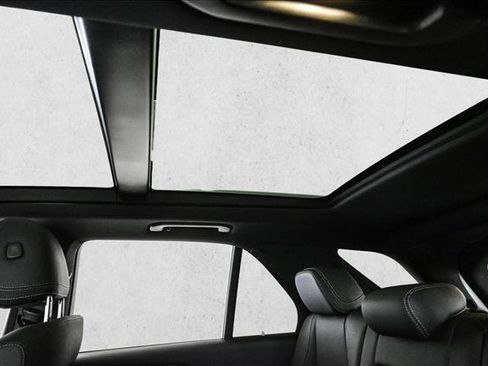 Certified 2025 Mercedes-Benz GLE 350 4MATIC w/ 3rd Row Seat Package image 21