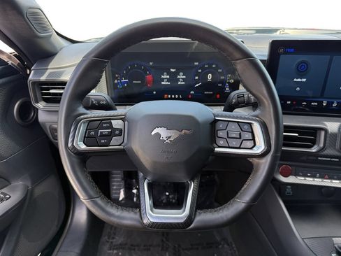 Used 2024 Ford Mustang Coupe RWD image 12