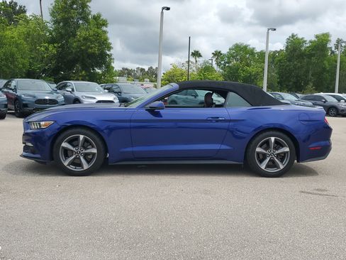 Used 2016 Ford Mustang Premium image 8
