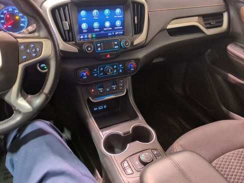 Used 2019 GMC Terrain SLE w/ Driver Convenience Package image 21