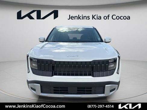 Used 2027 Kia Seltos LX FWD image 12
