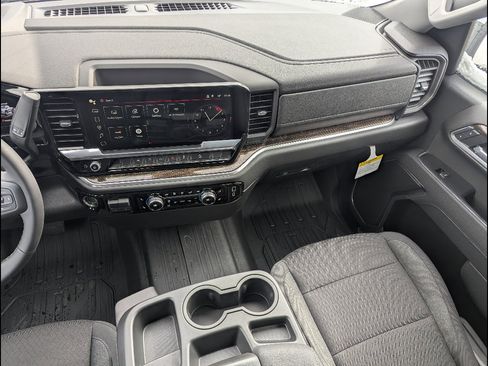 New 2026 GMC Sierra 1500 SLE AWD/4WD image 20