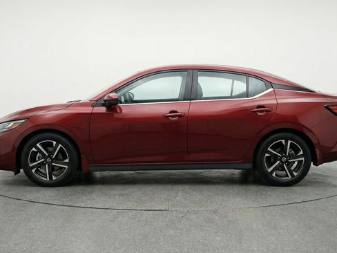 Used 2025 Nissan Sentra SV FWD image 5