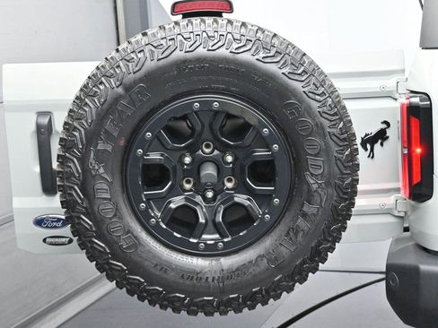 Used 2024 Ford Bronco Wildtrak AWD/4WD image 40