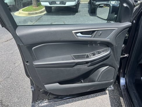 Used 2024 Ford Edge SEL AWD/4WD image 14
