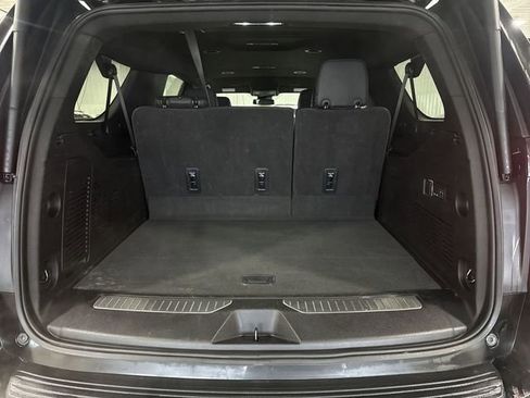 Used 2025 GMC Yukon XL Denali image 30