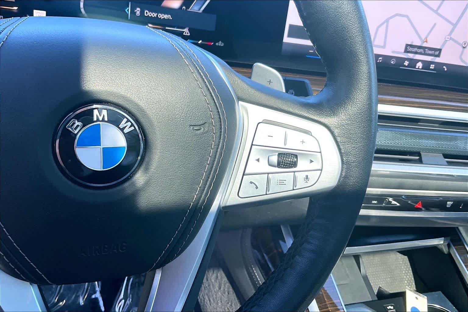 Used 2026 BMW X7 xDrive40i AWD/4WD image 24