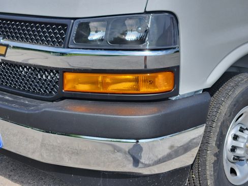 New 2026 Chevrolet Express 3500 w/ Power Convenience Package RWD image 5