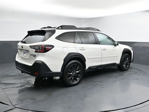 Used 2025 Subaru Outback Onyx Edition XT image 11