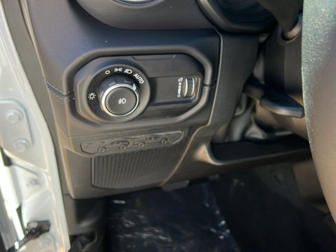 New 2026 Jeep Wrangler Sahara image 21