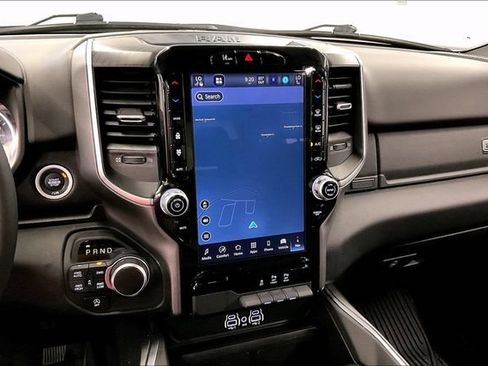 Used 2025 RAM 1500 Big Horn AWD/4WD image 30
