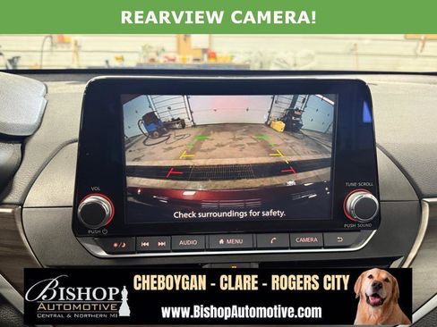 Used 2024 Nissan Altima 2.5 SV image 12