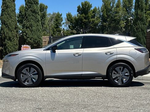 Used 2025 Nissan Murano SL AWD/4WD image 7