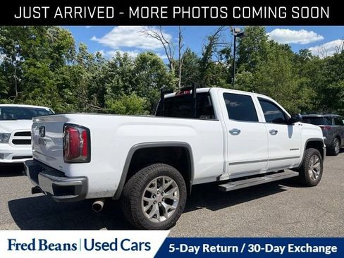 Used 2017 GMC Sierra 1500 SLT w/ SLT Premium Package AWD/4WD image 8