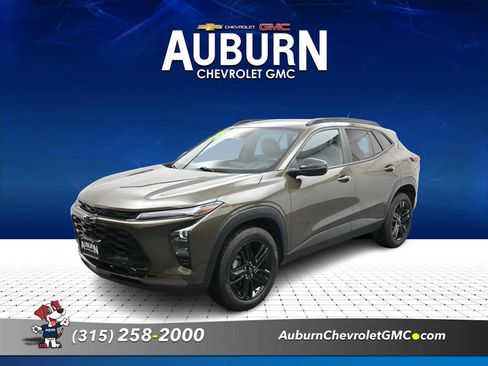 Used 2024 Chevrolet Trax ACTIV FWD image 1