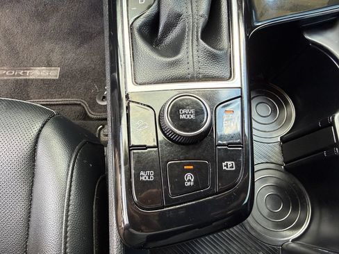 Used 2023 Kia Sportage EX FWD image 21