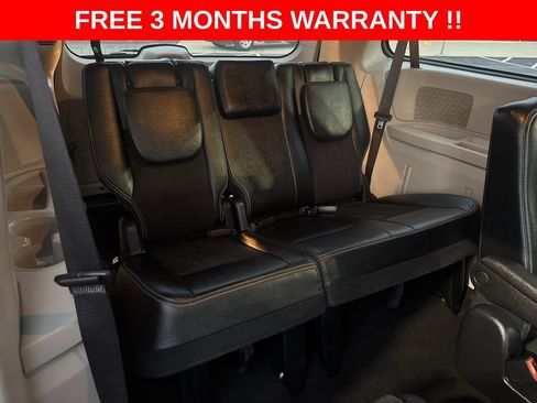 Used 2019 Dodge Grand Caravan SXT FWD image 22
