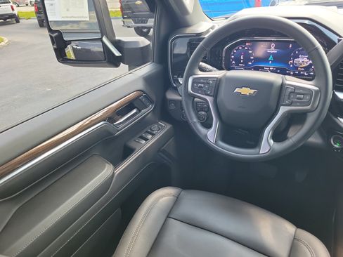 Used 2024 Chevrolet Silverado 2500 LT w/ All Star Edition AWD/4WD image 14