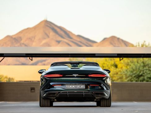 Used 2022 Bentley Other Bentley Models image 7