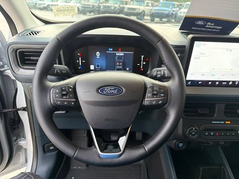 Certified 2026 Ford Maverick Lariat w/ Black Appearance Package AWD/4WD image 17