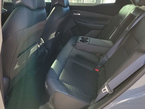 New 2026 Nissan Leaf Platinum+ w/ Cargo Package (Platinum+) FWD image 7