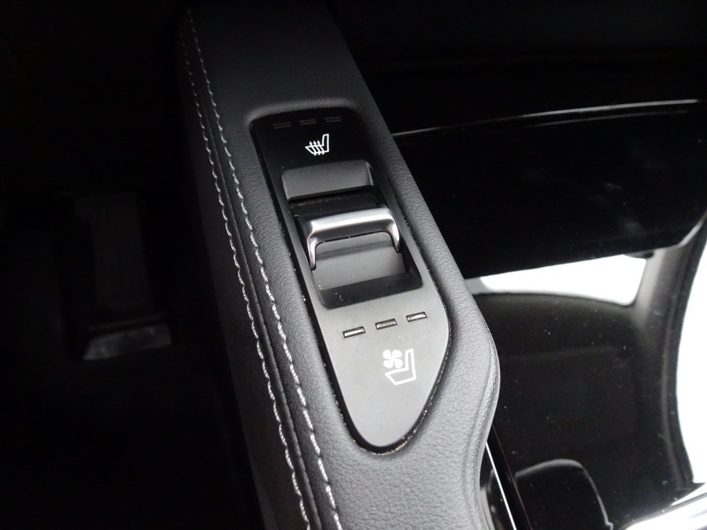 Used 2022 Kia Telluride EX w/ EX Premium Package FWD image 20