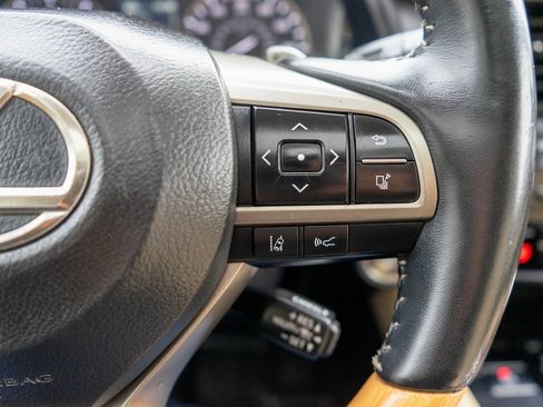 Used 2022 Lexus RX 350 AWD w/ Premium Package image 19